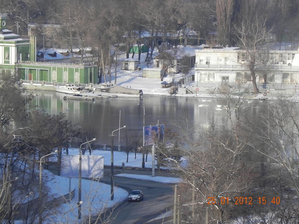 Hotel Rassvet Dniepropietrowsk Zewnętrze zdjęcie