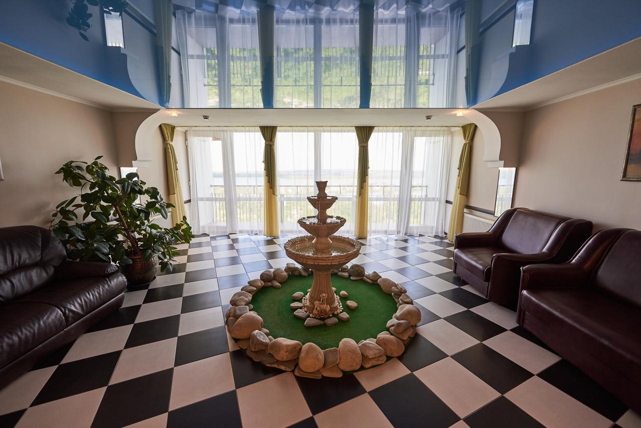 Hotel Rassvet Dniepropietrowsk Zewnętrze zdjęcie